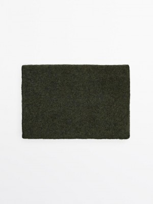 Massimo Dutti Knitted Woollen Women Scarf Green | US-GC4613705