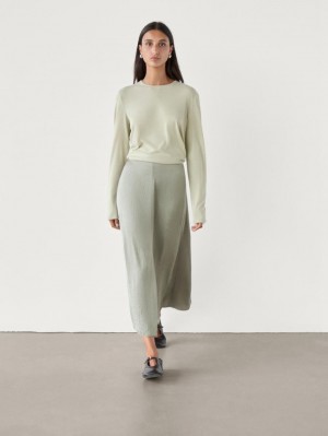 Massimo Dutti Satin Voluminous Co-ord Midi Women Skirts Light Green | US-VR1205749