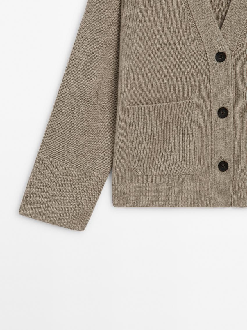 Massimo Dutti Cashmere Fitted Knit Women Cardigan Light Khaki | US-IP5372408