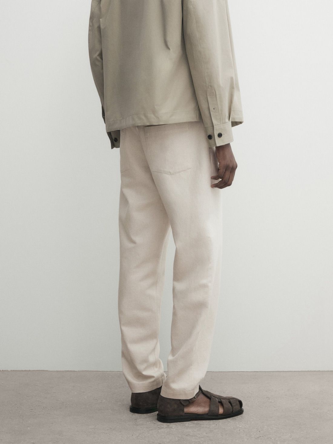 Massimo Dutti Cotton And Linen Blend Tapered Fit Men Trousers Light Beige | US-SG7815496