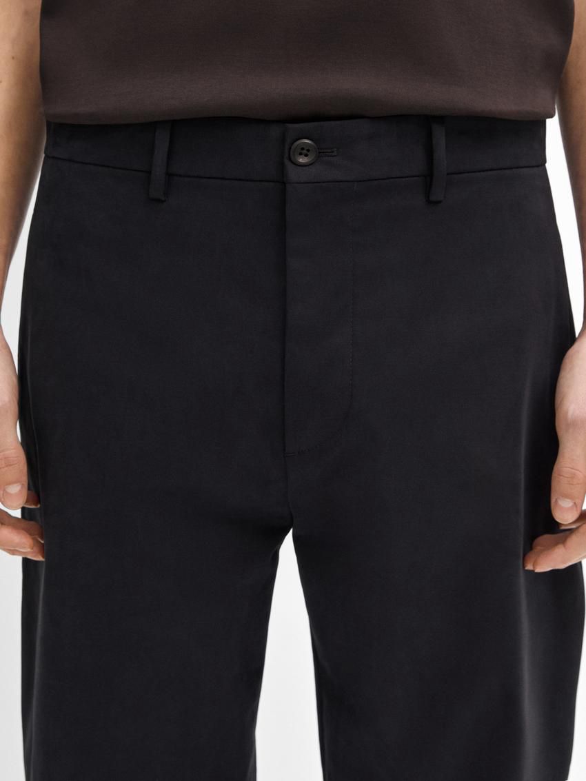 Massimo Dutti Cotton Blend Relaxed Fit Men Trousers Navy | US-TD5038419