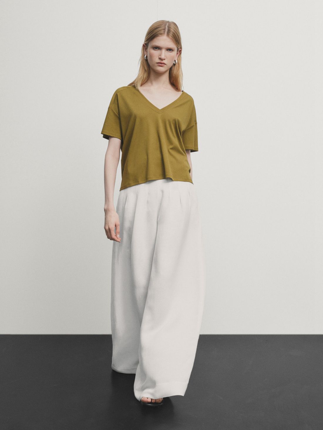 Massimo Dutti Cotton V-neck Women T-Shirt Olive | US-OX9420357
