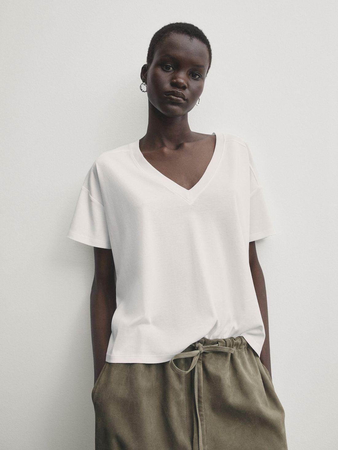 Massimo Dutti Cotton V-neck Women T-Shirt White | US-QB5982136