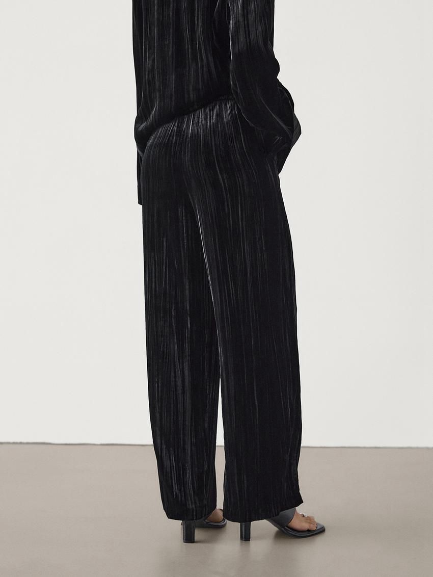 Massimo Dutti Flowing Crushed Velvet Women Trousers Black | US-YT5672031