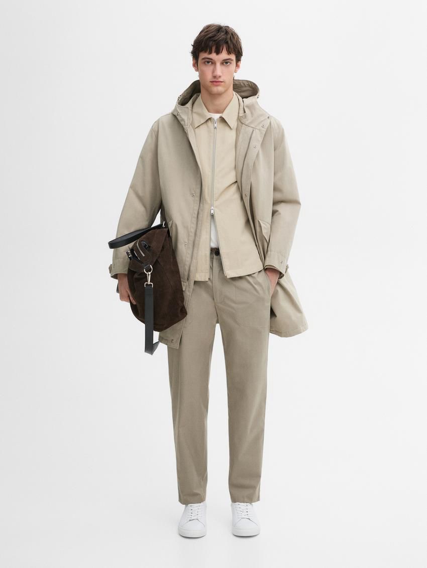 Massimo Dutti Jogger Fit Poplin Men Trousers Light Khaki | US-SR5204817