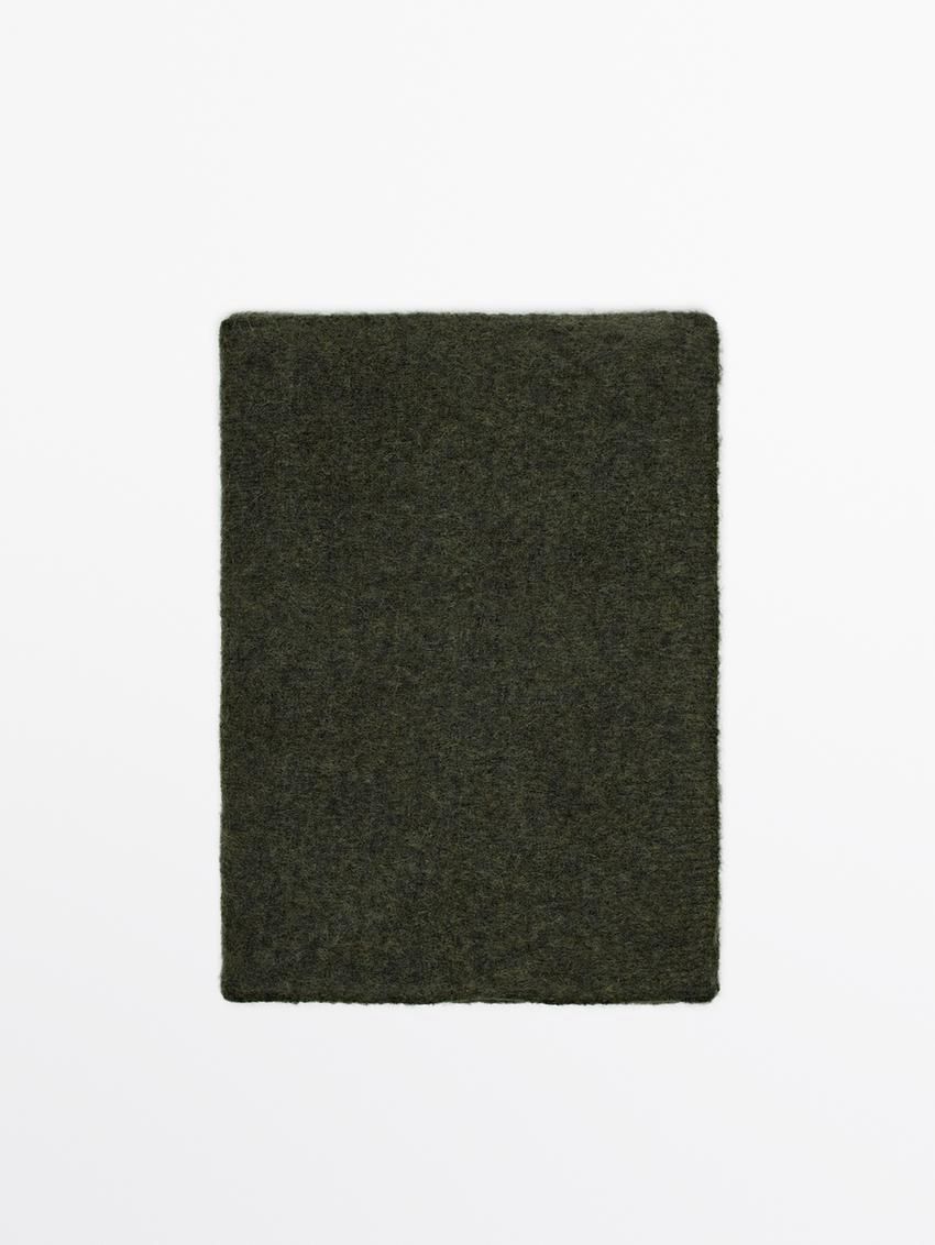 Massimo Dutti Knitted Woollen Women Scarf Green | US-GC4613705