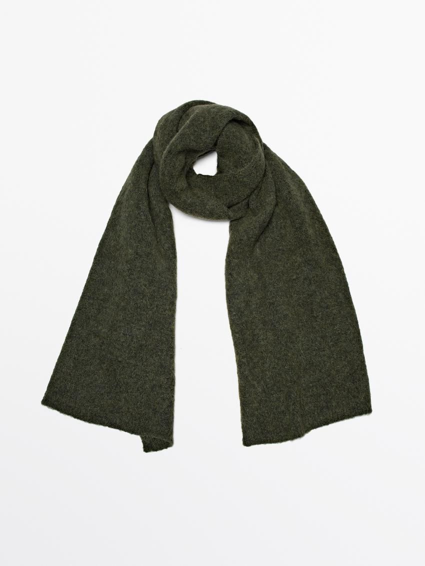 Massimo Dutti Knitted Woollen Women Scarf Green | US-GC4613705