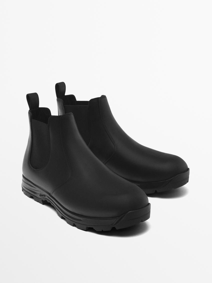Massimo Dutti Leather Sock Ankle With Vibram Detail Men Chelsea Boots Black | US-XA3287019
