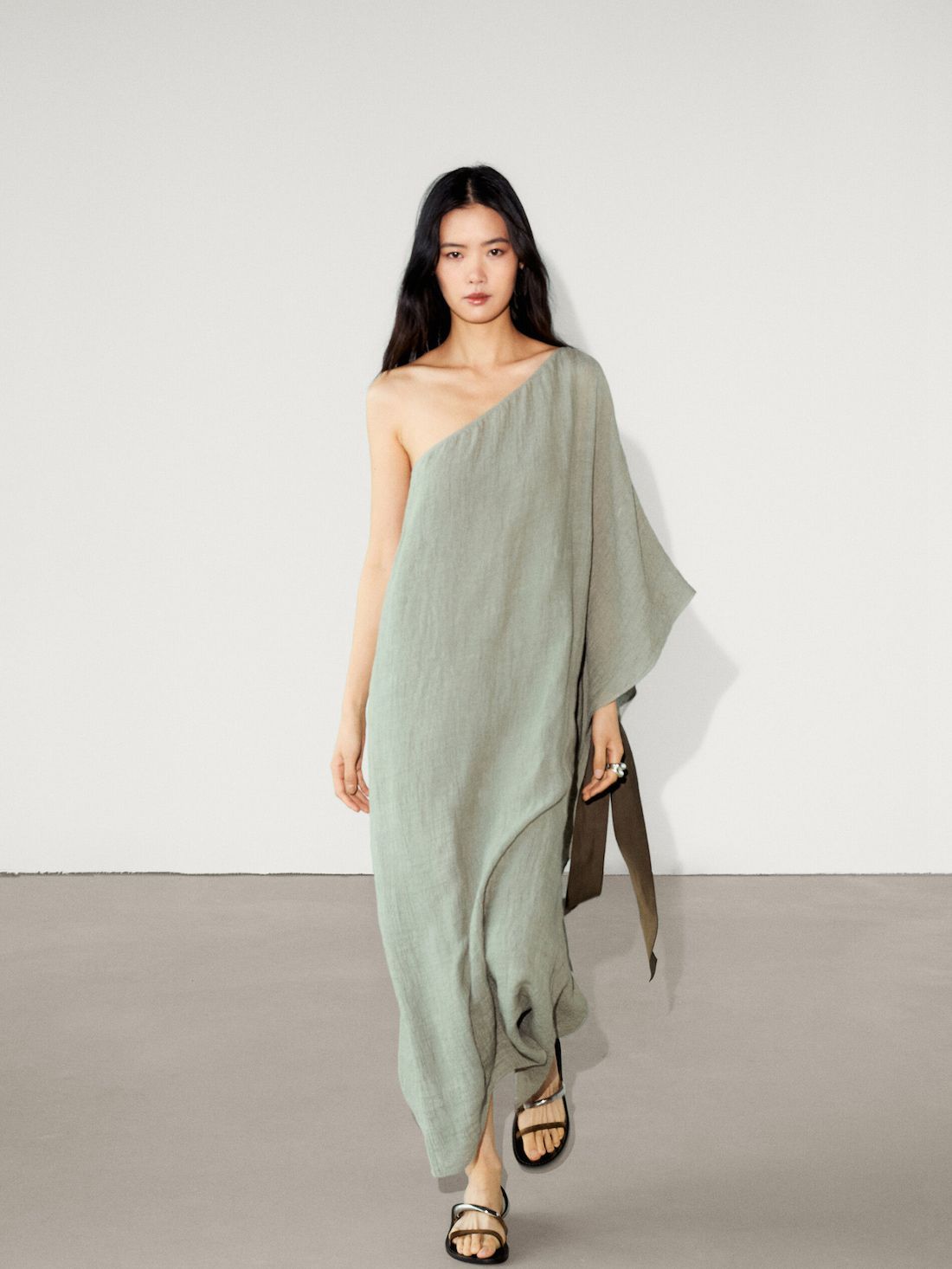 Massimo Dutti Long Linen With Asymmetric Neckline Women Dress Green | US-UE4219638