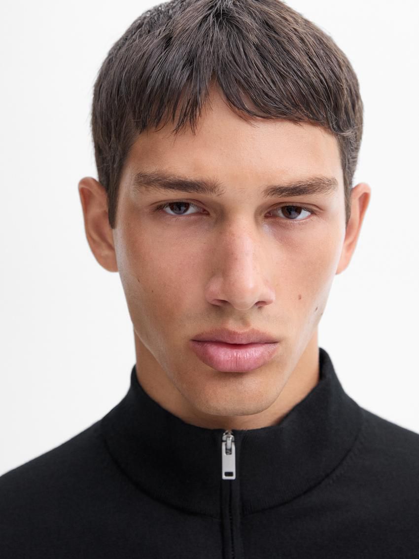 Massimo Dutti Merino Wool With Zip Detail Men Sweater Black | US-LP3428517