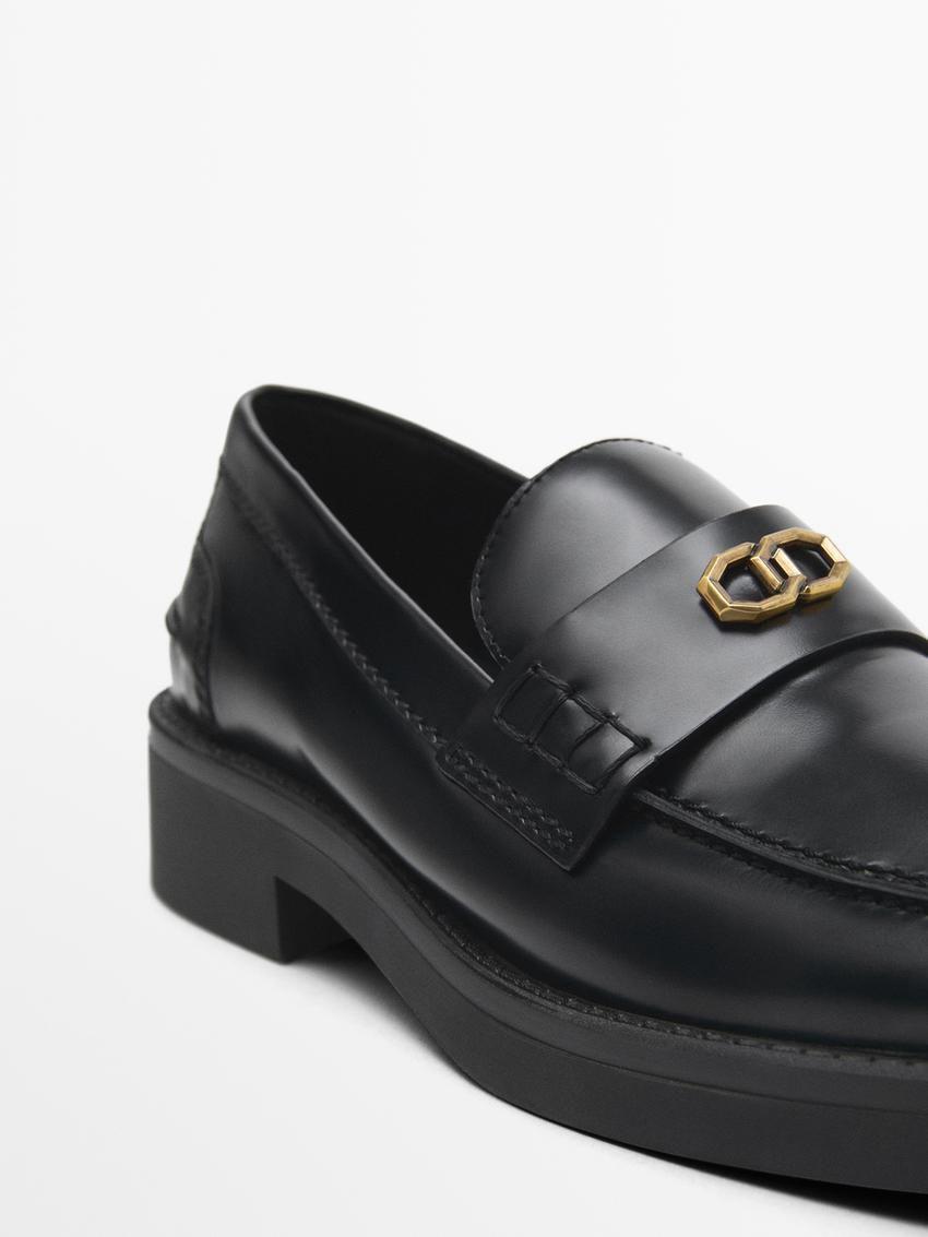 Massimo Dutti Metal Detail Women Loafers Black | US-VT9751643