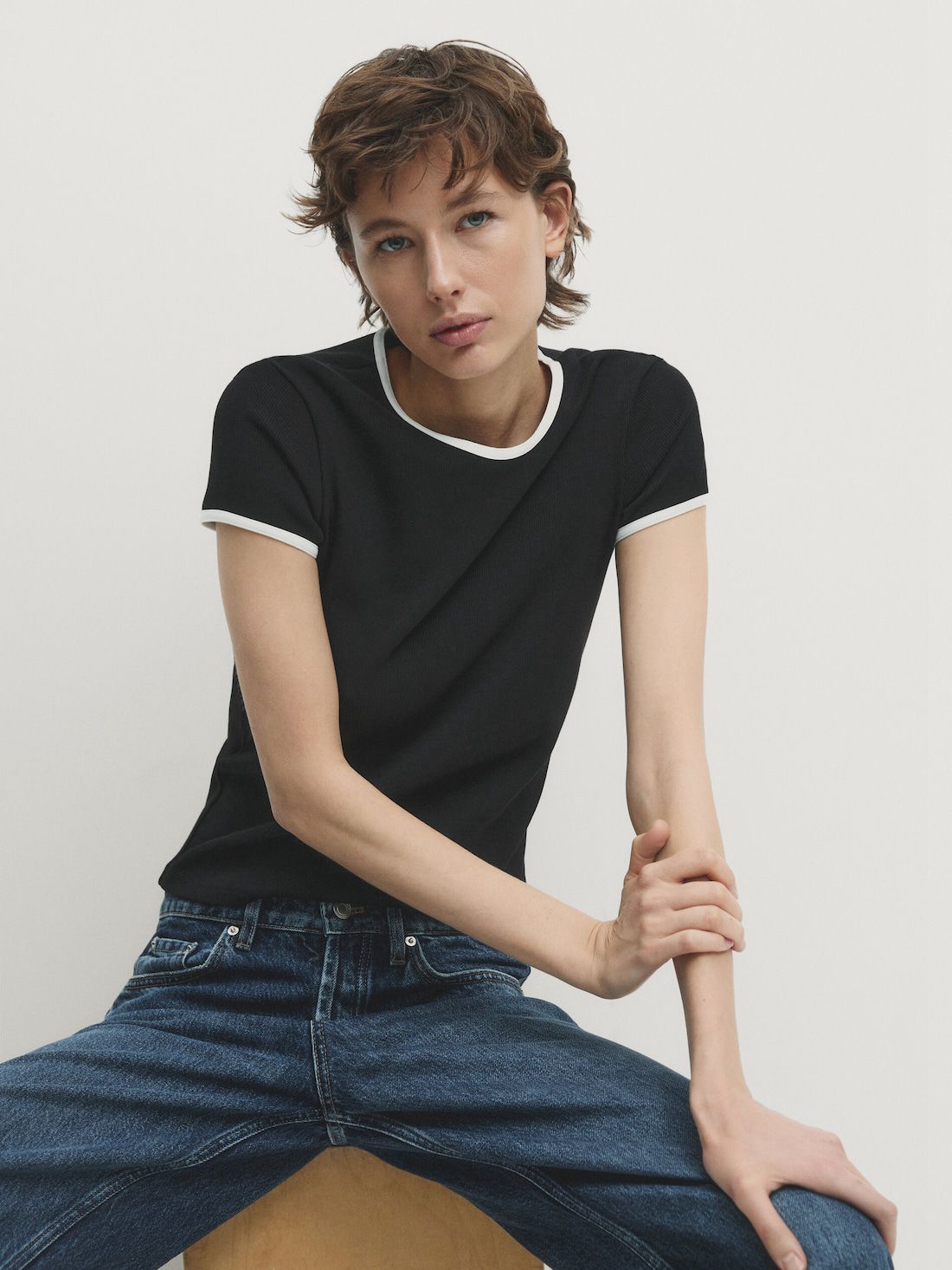 Massimo Dutti Short Sleeve Contrast Women T-Shirt Black | US-AM0945631