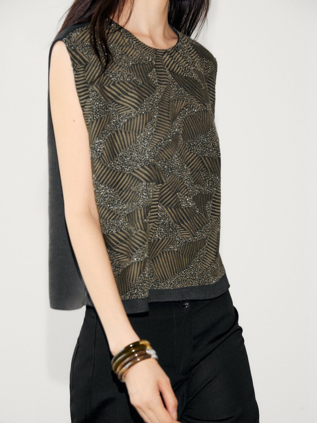 Massimo Dutti Sleeveless With Embroidered Details Women Top Dark Green | US-AF0892135