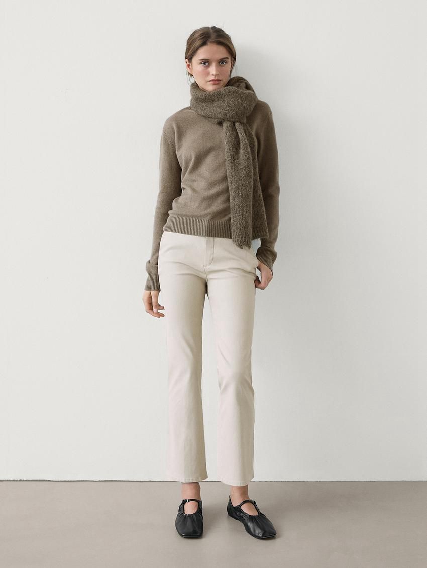 Massimo Dutti Waxed Flare Fit Cropped Women Trousers Cream | US-SO8760549