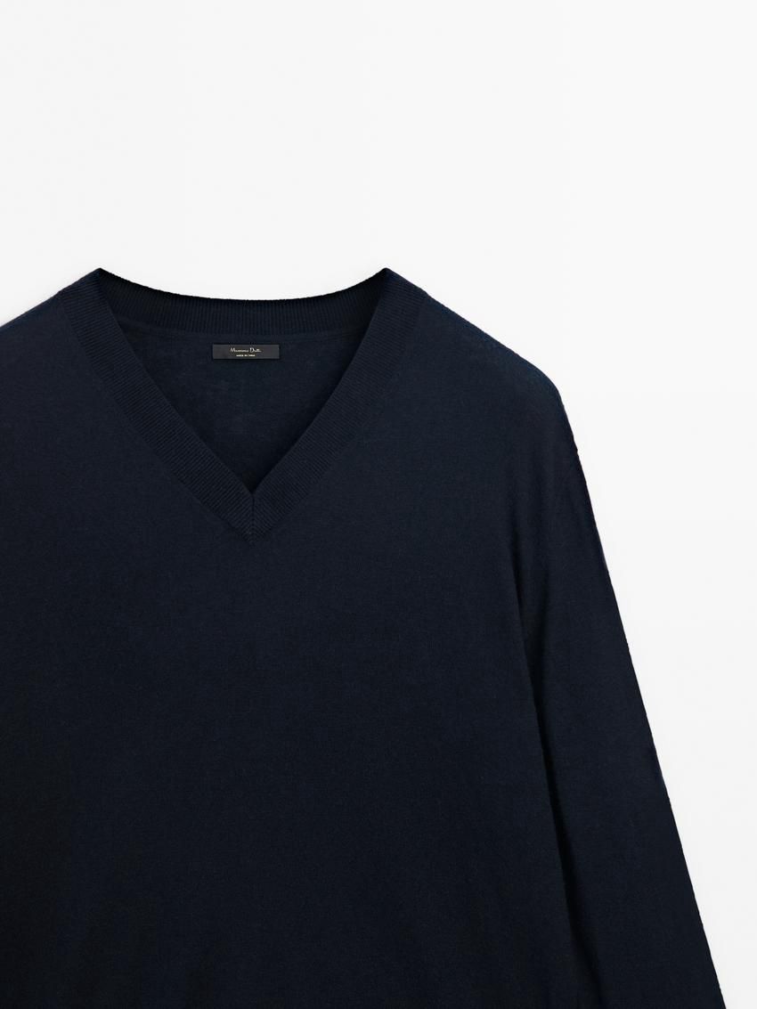 Massimo Dutti Wool Blend Knit V-neck Men Sweater Navy | US-LO3609485