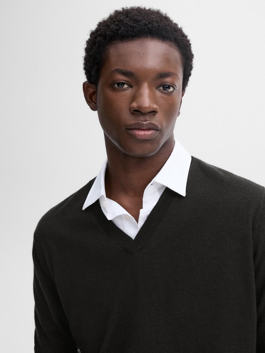 Massimo Dutti Wool Blend Knit V-neck Men Sweater Black | US-RH0759264
