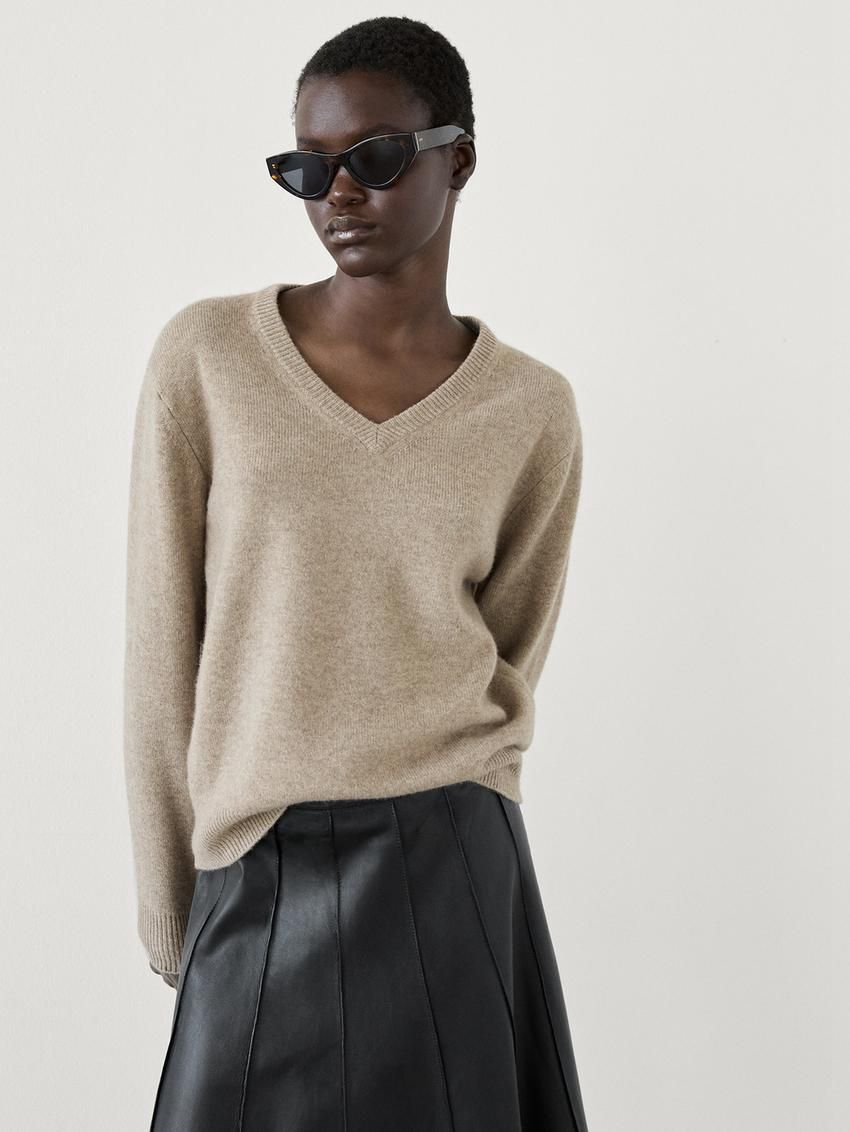 Massimo Dutti Wool Blend Knit V-neck Women Sweater Beige | US-XA2984503