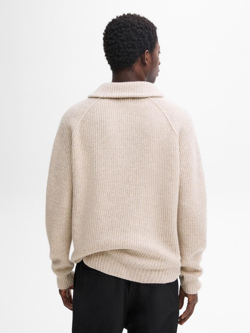 Massimo Dutti Wool With Collar Detail Men Sweater Beige | US-OF9327586