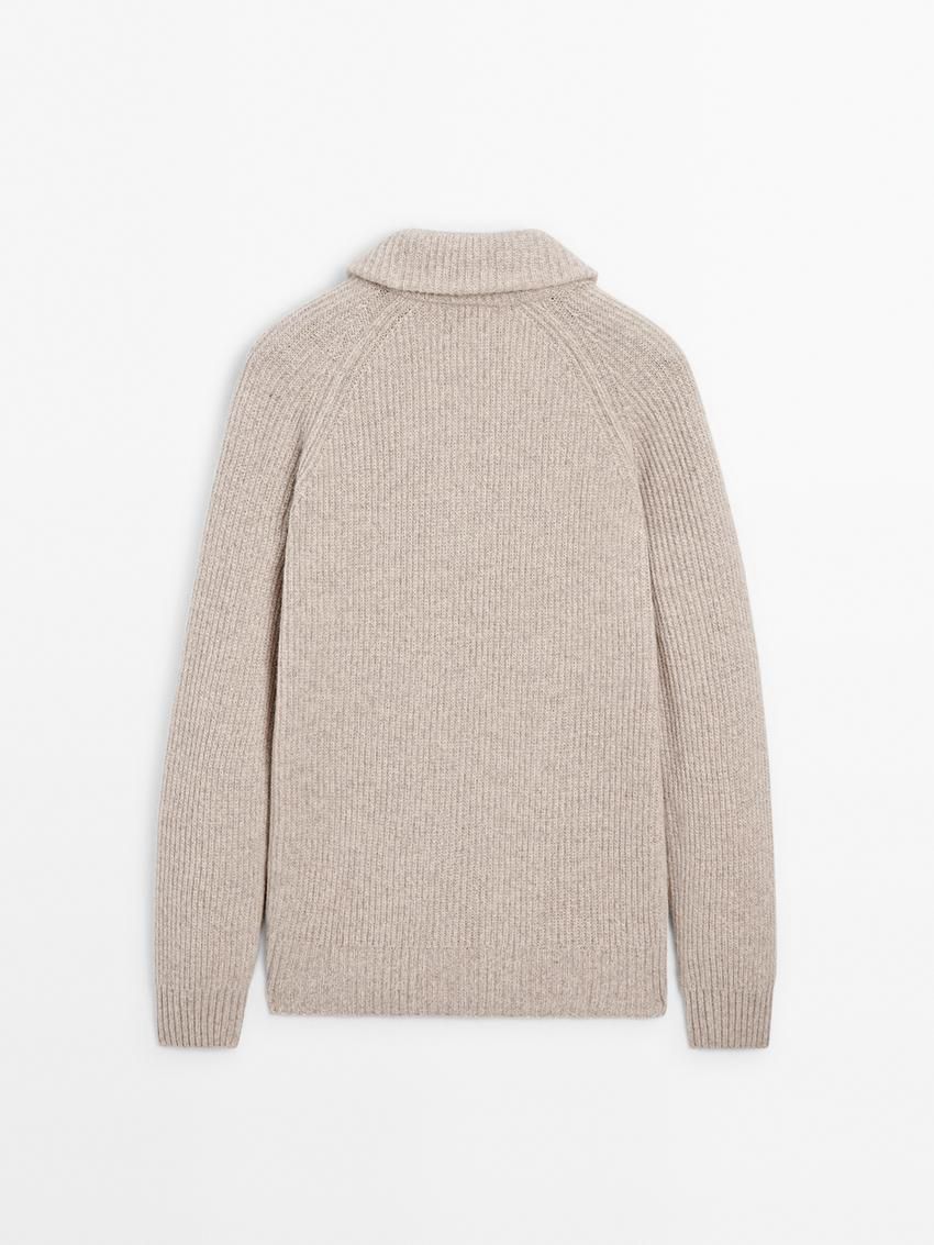 Massimo Dutti Wool With Collar Detail Men Sweater Beige | US-OF9327586